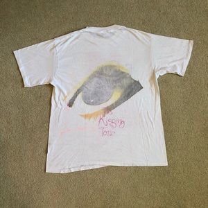 Vintage 1987 The Cure Kissing Concert Tour Tee. Men’s XL